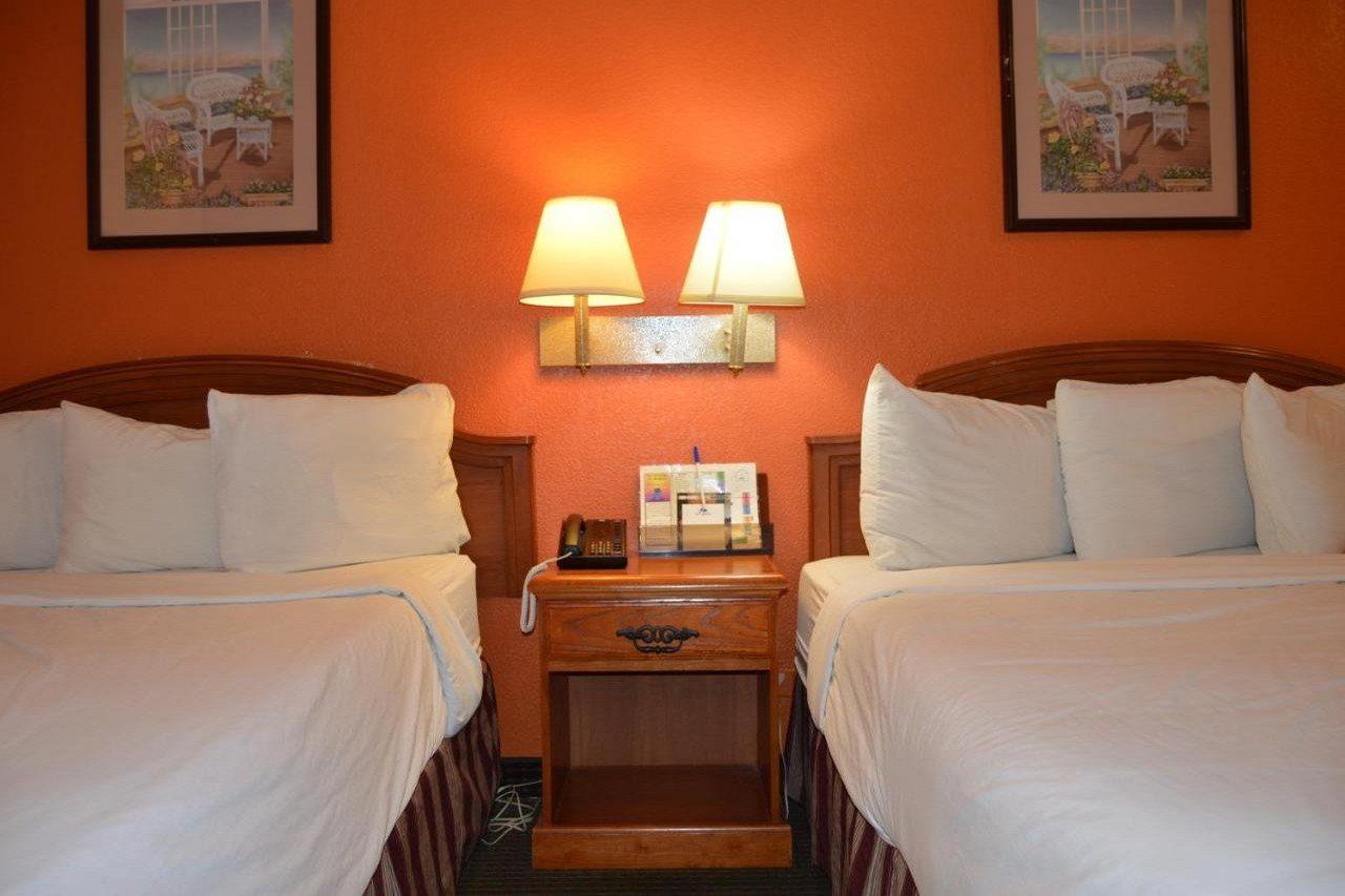 Americas Best Value Inn Gainesville Tx Bagian luar foto