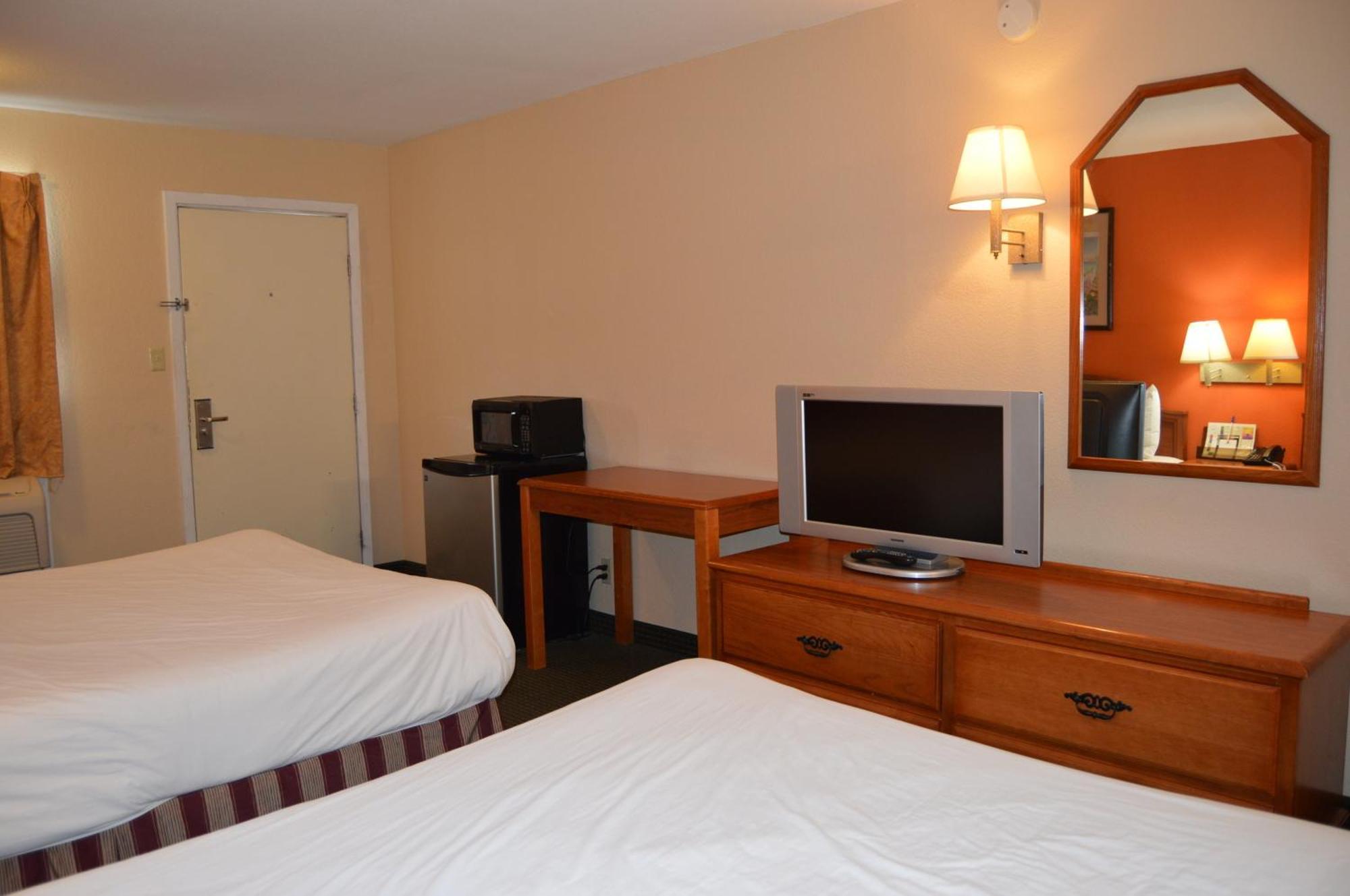 Americas Best Value Inn Gainesville Tx Bagian luar foto