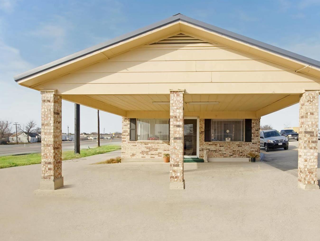 Americas Best Value Inn Gainesville Tx Bagian luar foto